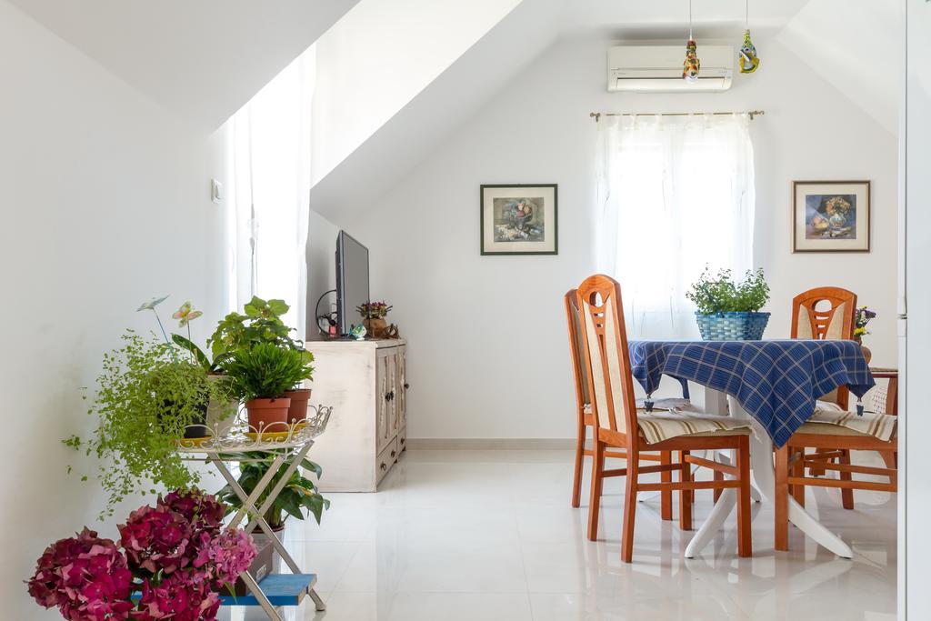 Apartman Sv Petar Stari U Centru Splita Exterior foto